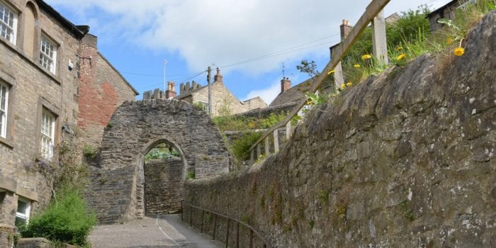 Richmond business waste - "Medieval city wall of Richmond (Yorkshire, England 2016)" by paularps is licensed under CC BY 2.0